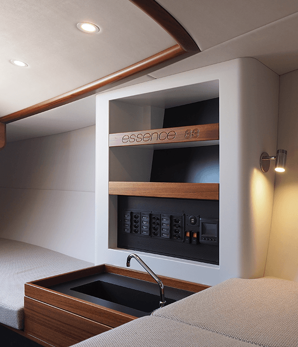 essence 33 interior