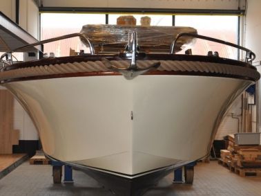 essence-refits-beaver-picnic-launch-01