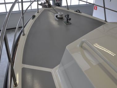 essence-refits-nelson40-06