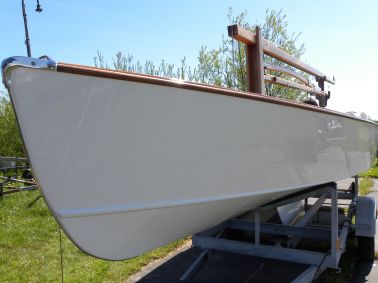 essence-refits-valk465-04