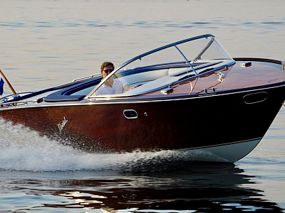 Boesch 680 Costa Brava de Luxe